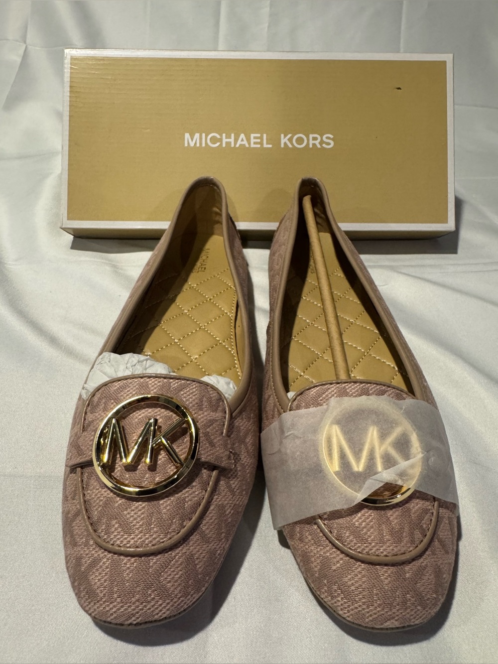 MICHAEL KORS Women’s Dusty Pink Logo Moccasin Flats Size 9.5 Boxed